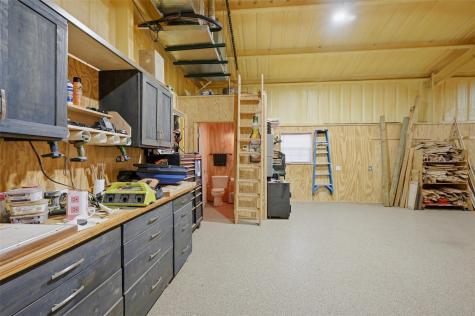1000 Swindle Road Howe TX 75459