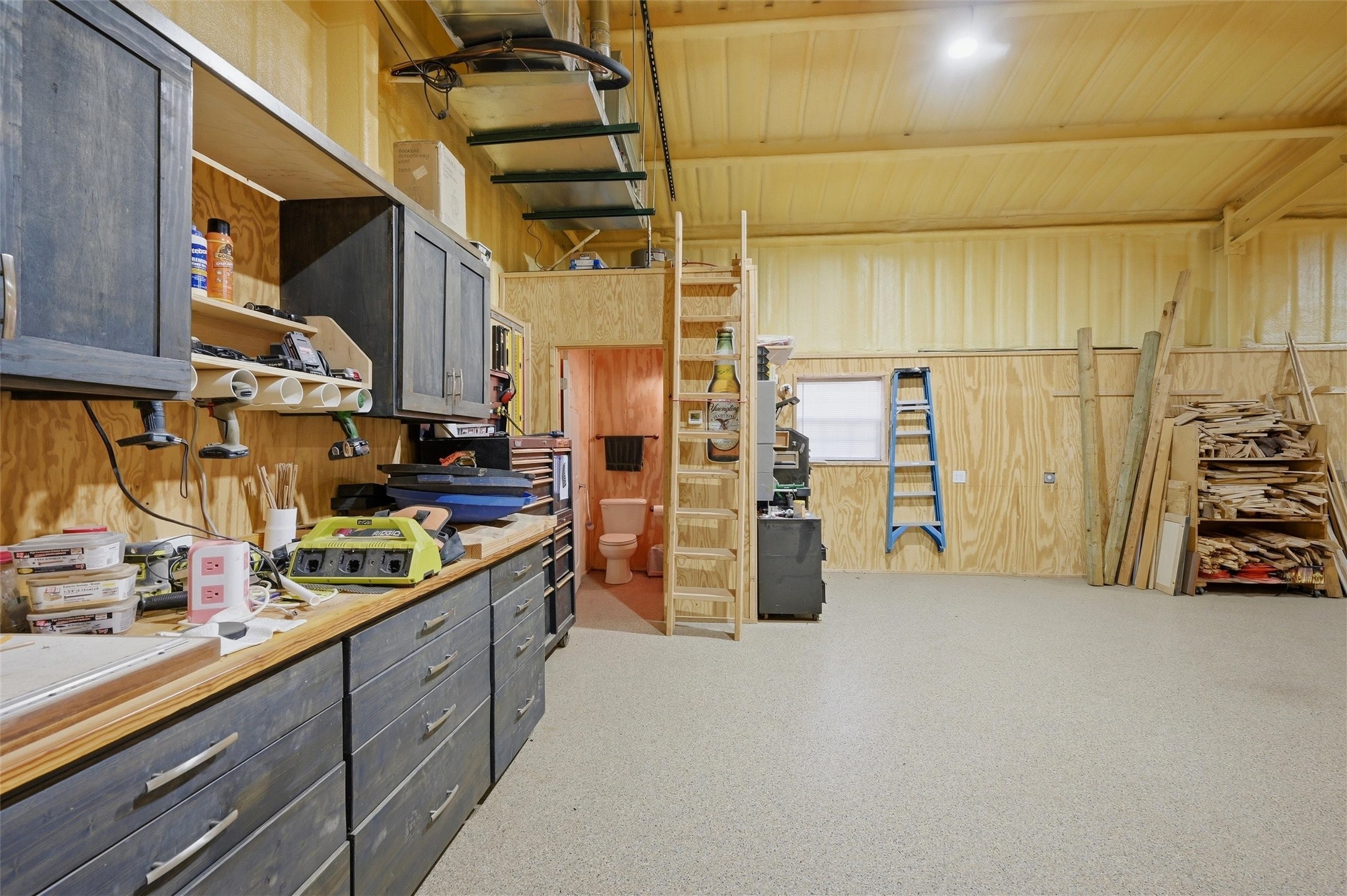 1000 Swindle Road Howe TX 75459