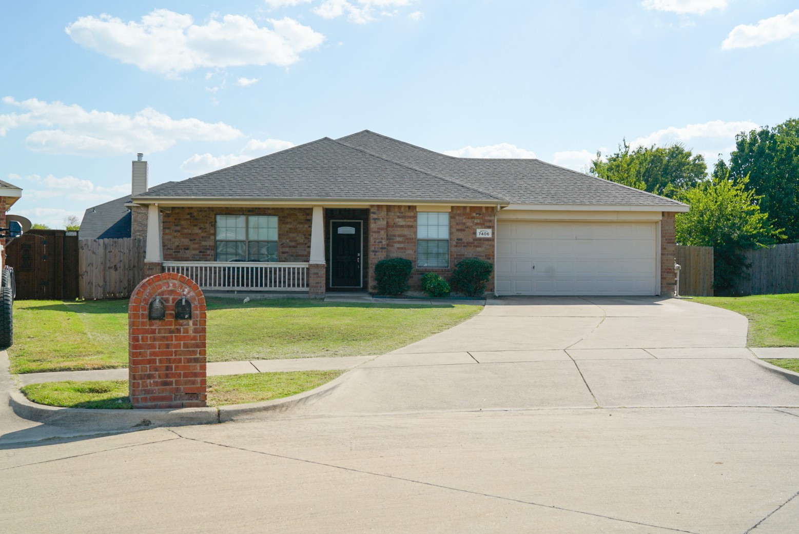 7406 Fossil Creek Drive Arlington TX 76002