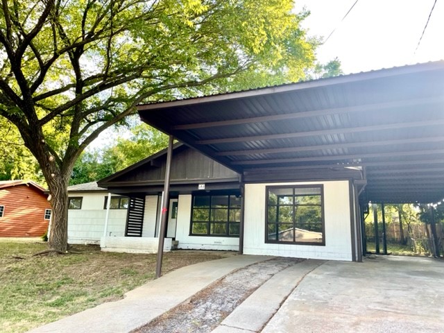 102 Hillside Drive Alvarado TX 76009