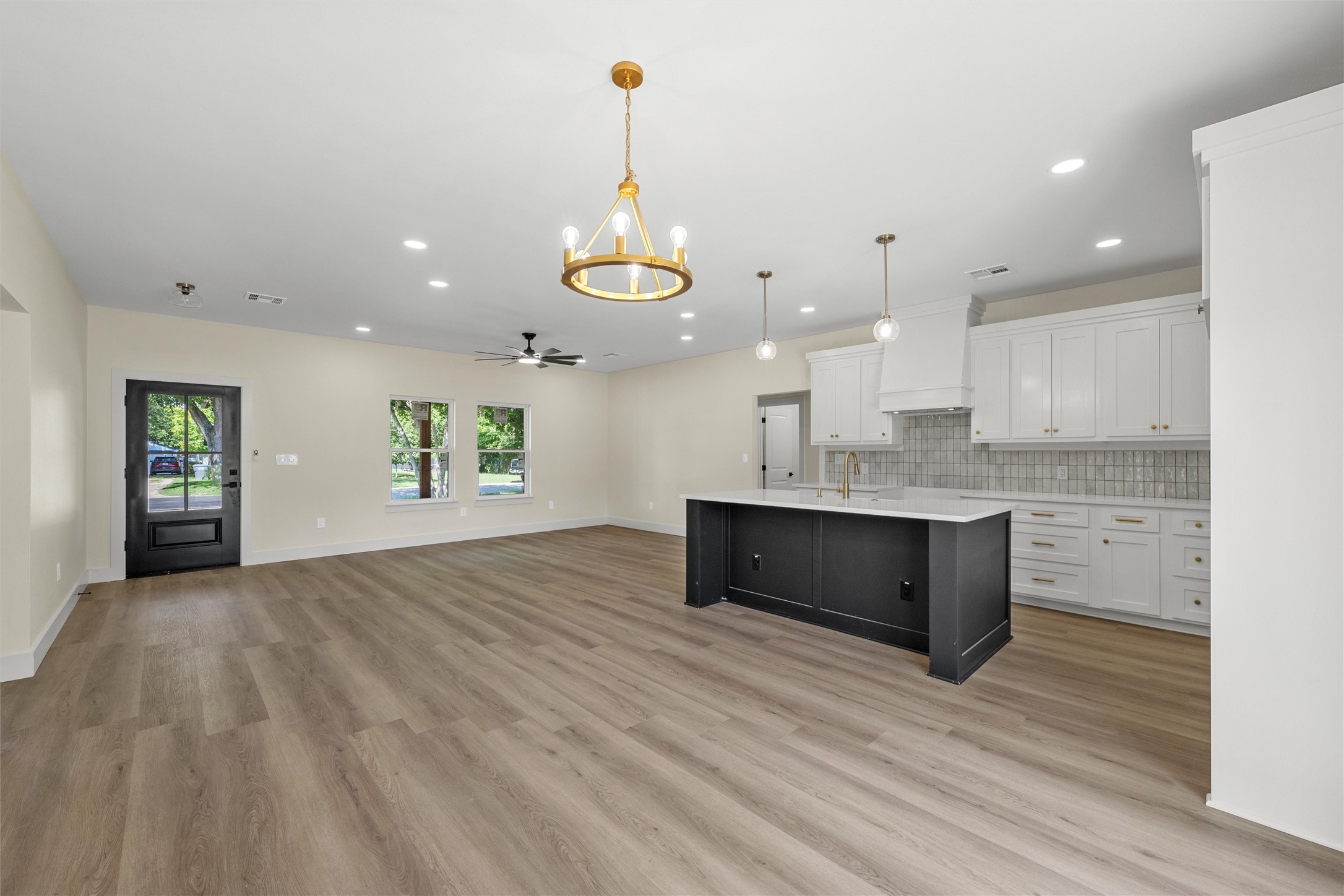 3320 N 27th Street Waco TX 76708