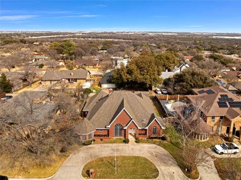 1306 British Boulevard Grand Prairie TX 75050
