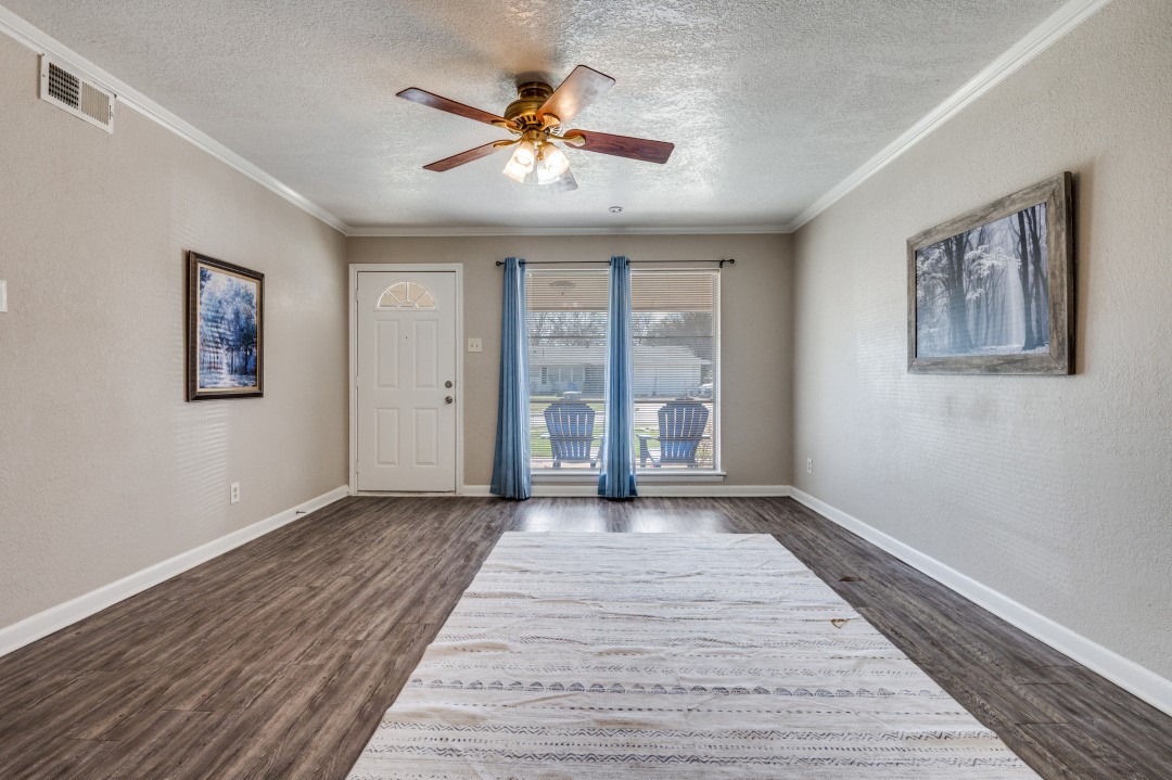 821 Goldwood Drive Dallas TX 75232