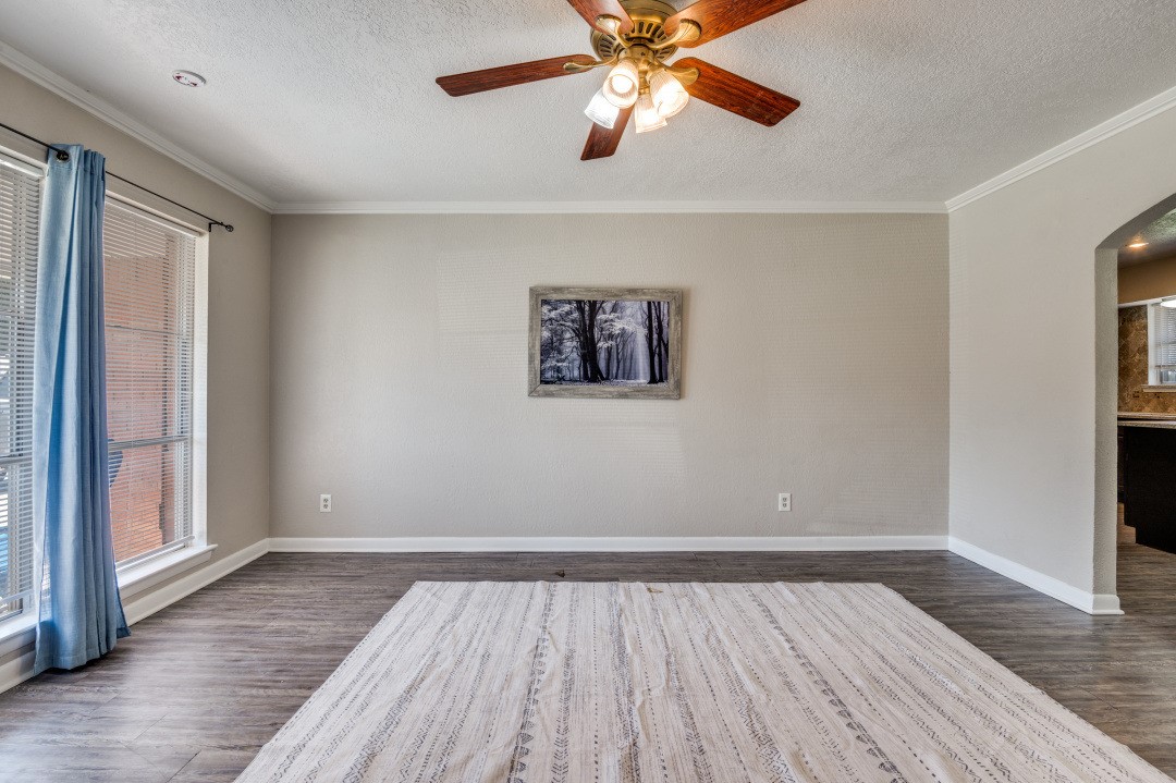 821 Goldwood Drive Dallas TX 75232