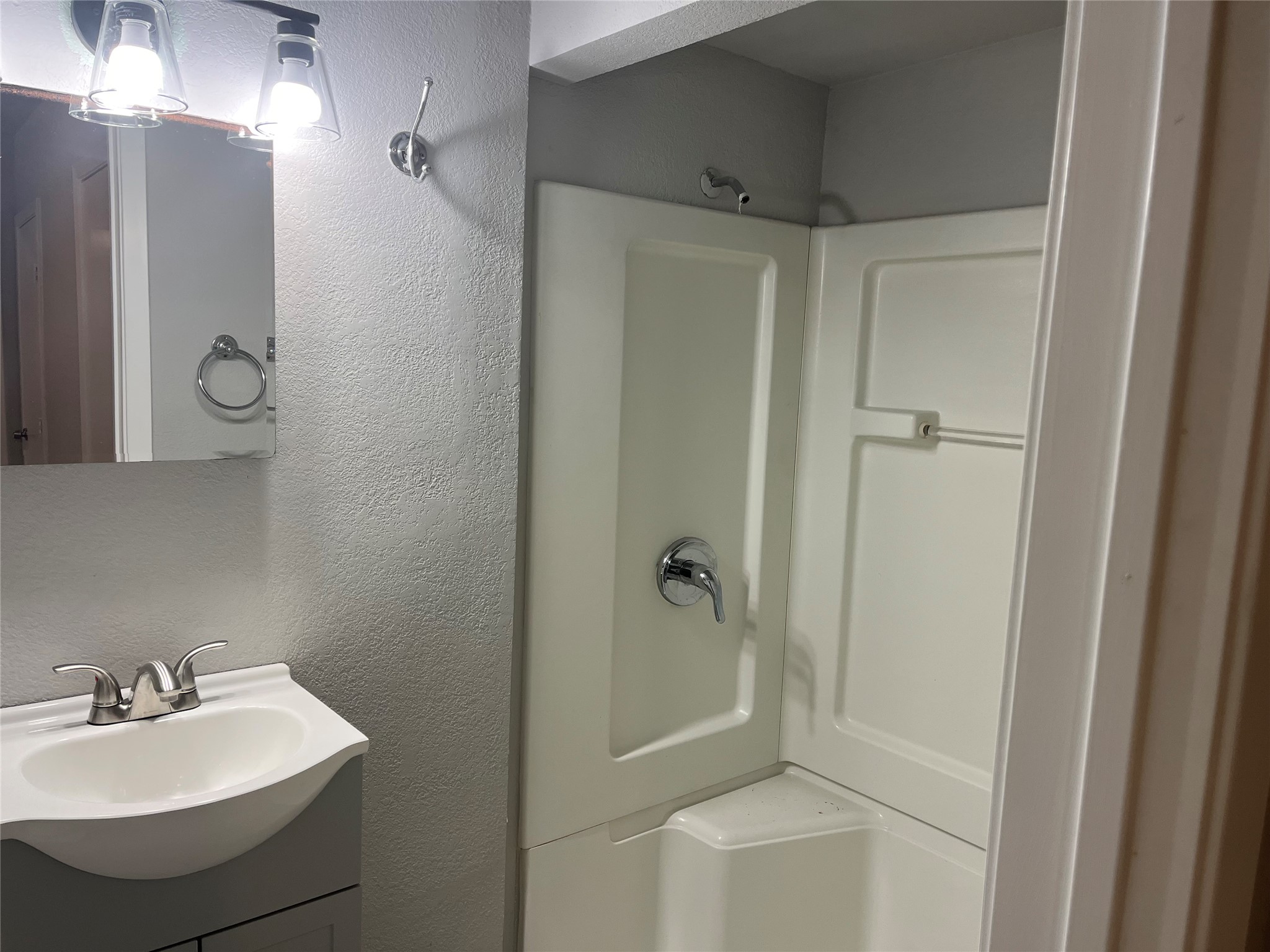 1021 Western Boulevard Arlington TX 76013