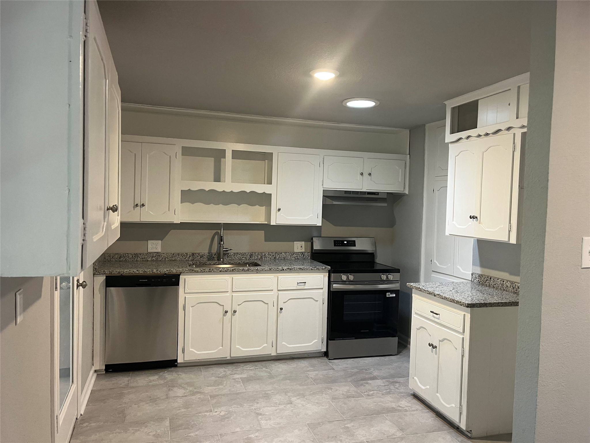 1021 Western Boulevard Arlington TX 76013