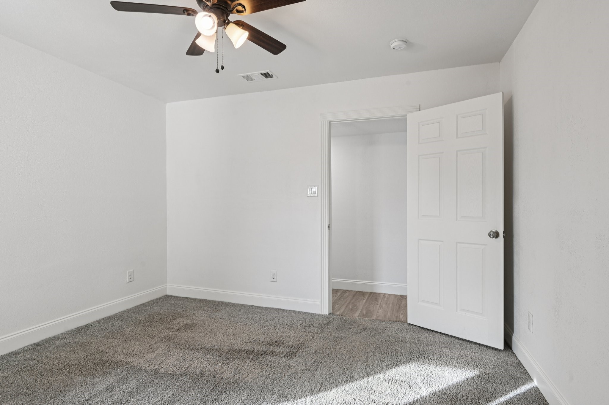 3035 Townsend Drive Dallas TX 75229