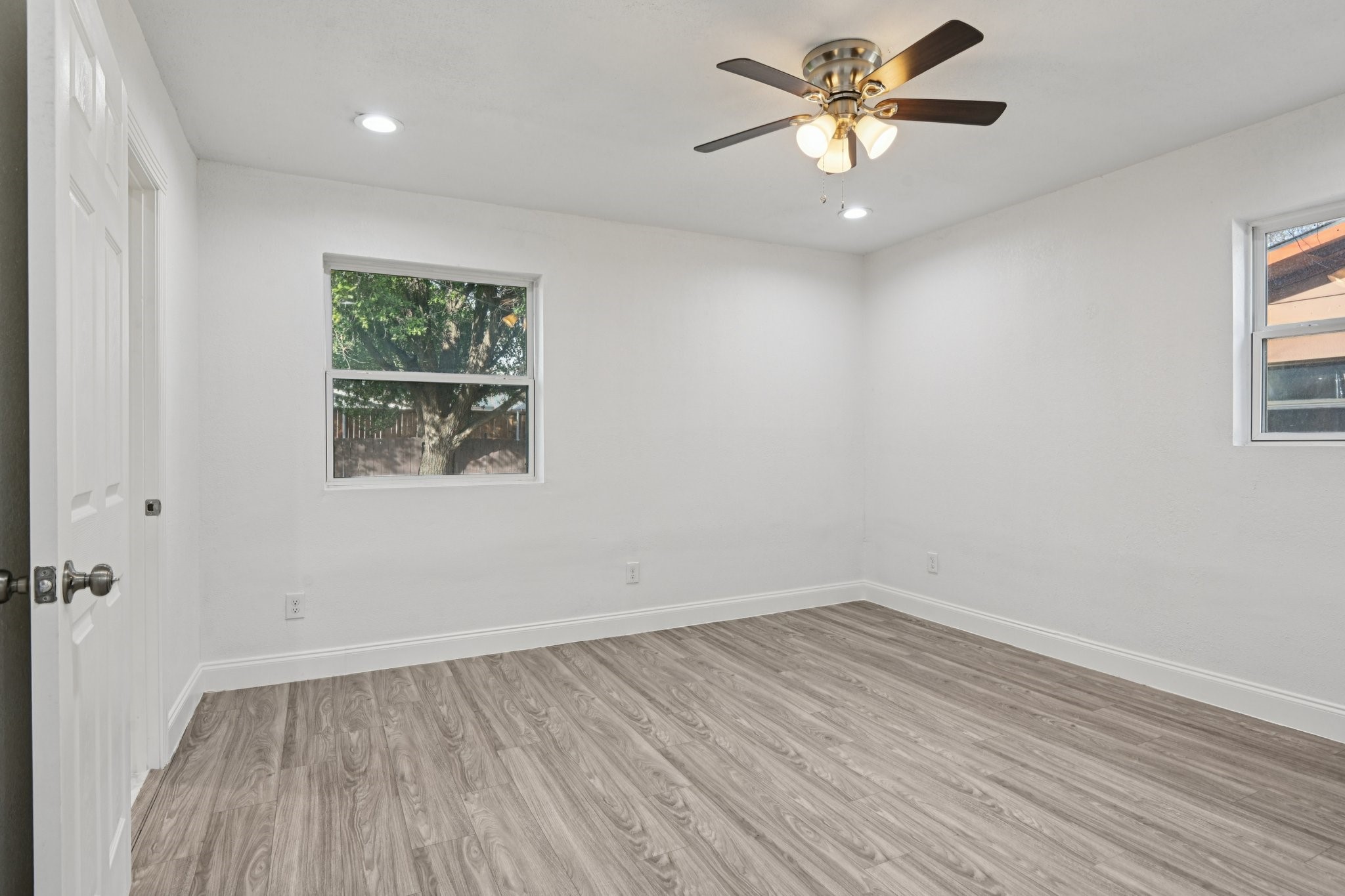 3035 Townsend Drive Dallas TX 75229