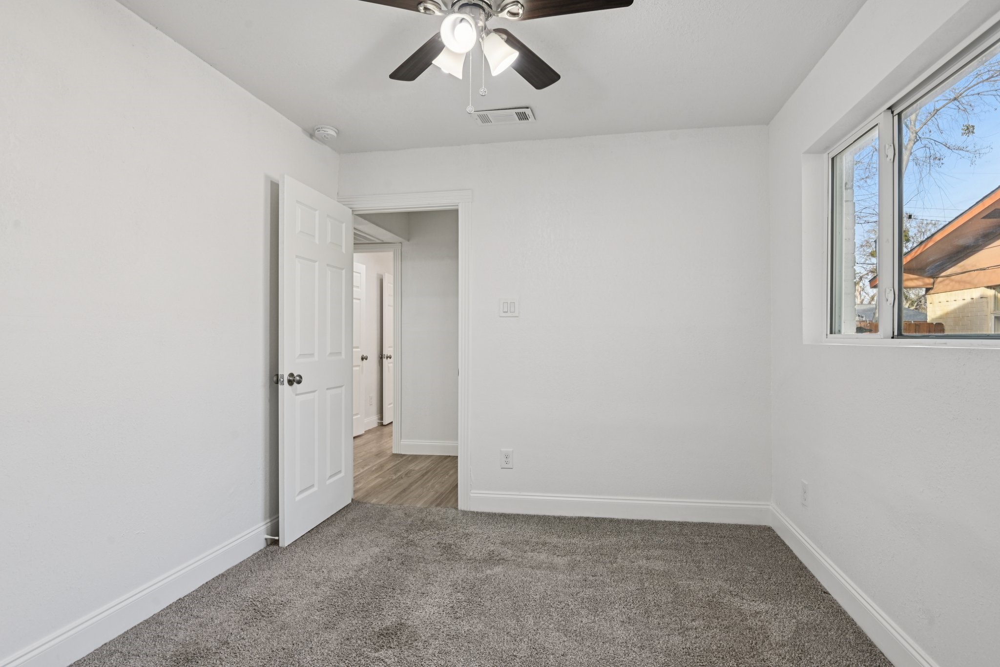 3035 Townsend Drive Dallas TX 75229