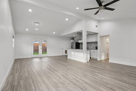 3035 Townsend Drive Dallas TX 75229