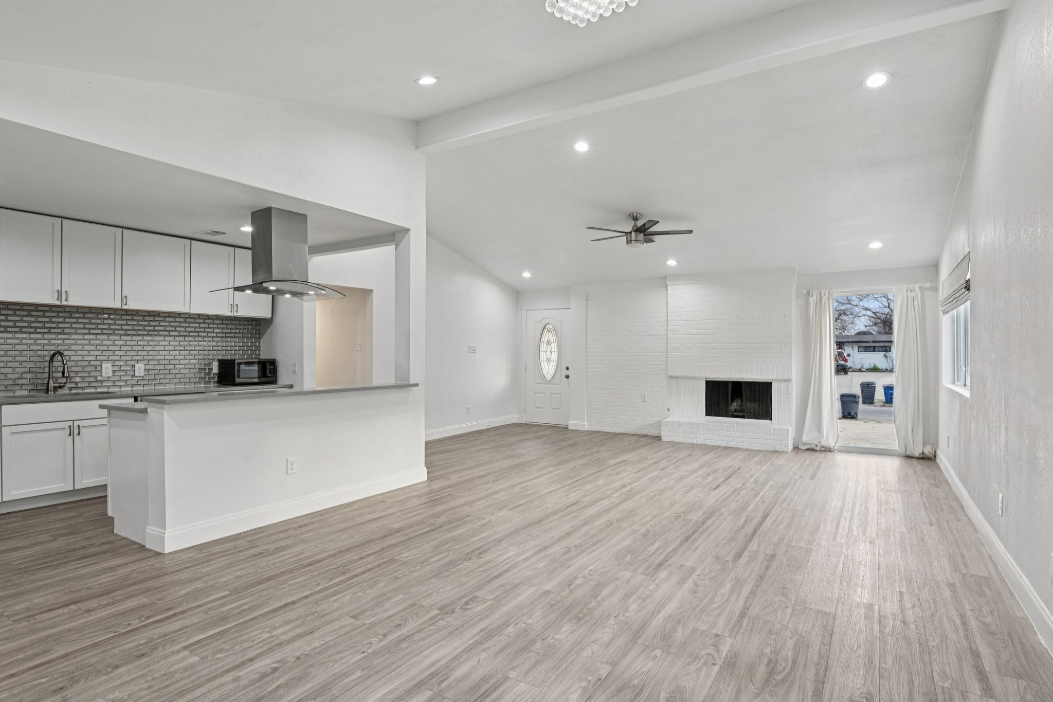 3035 Townsend Drive Dallas TX 75229