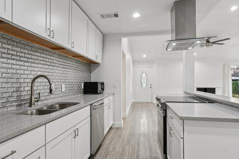 3035 Townsend Drive Dallas TX 75229