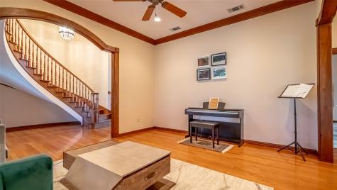 1905 Yucatan Drive Granbury TX 76048
