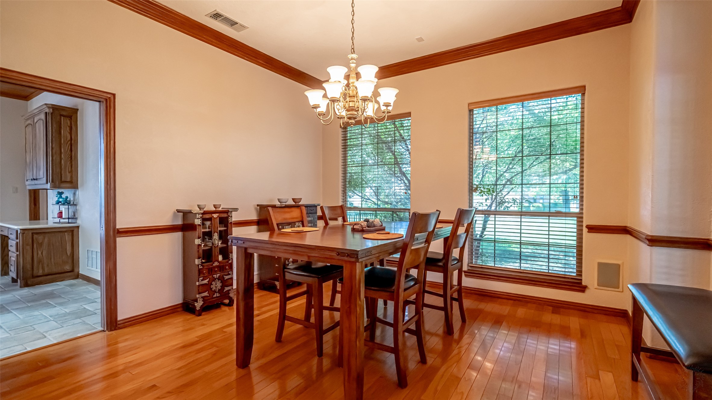 1905 Yucatan Drive Granbury TX 76048