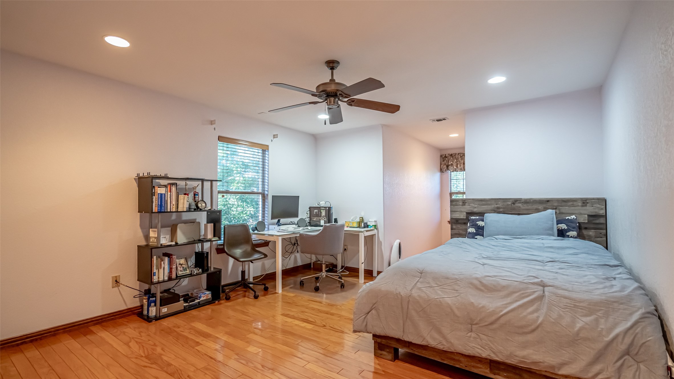 1905 Yucatan Drive Granbury TX 76048