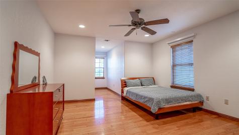 1905 Yucatan Drive Granbury TX 76048