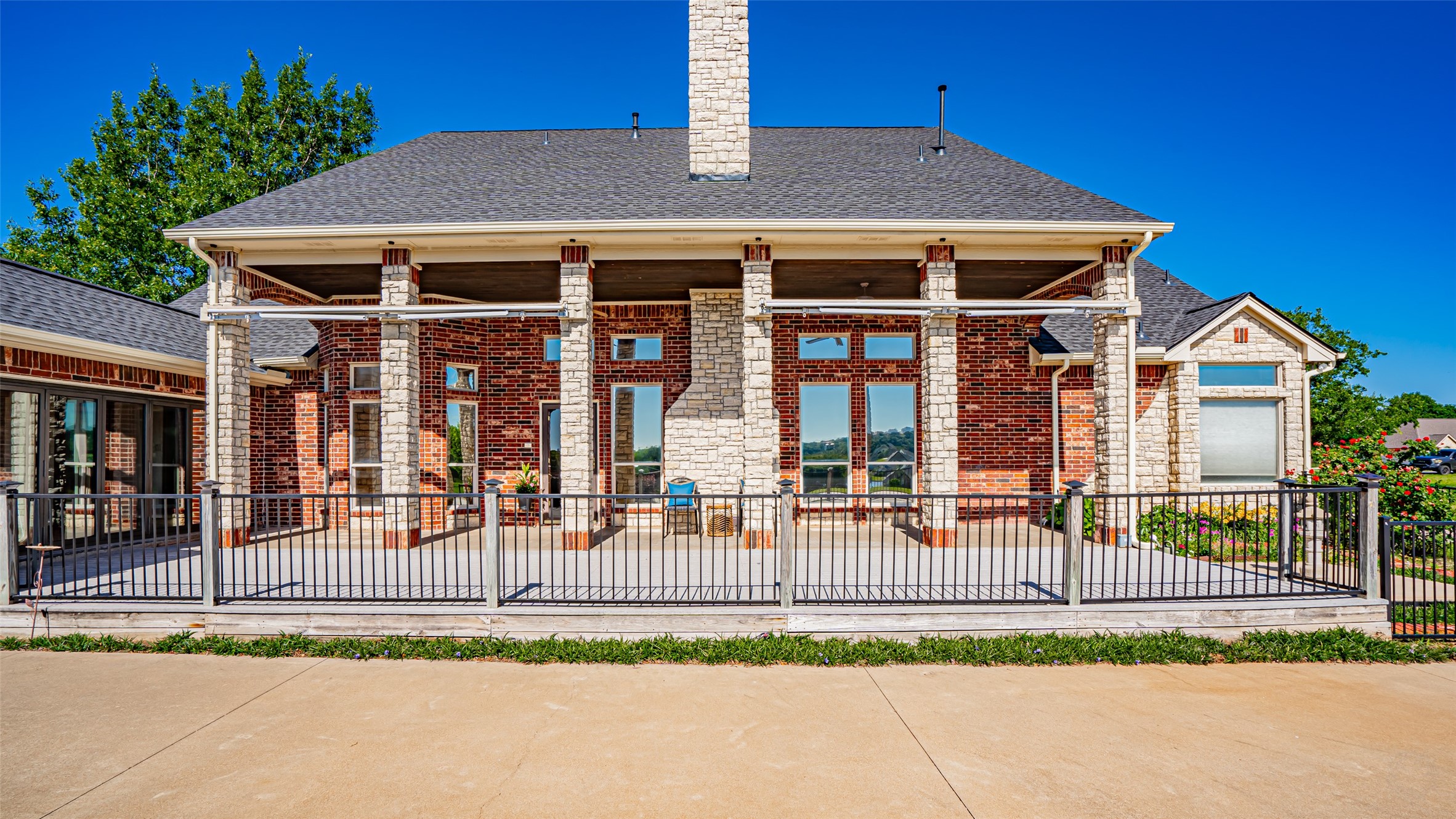 1905 Yucatan Drive Granbury TX 76048
