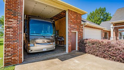 1905 Yucatan Drive Granbury TX 76048