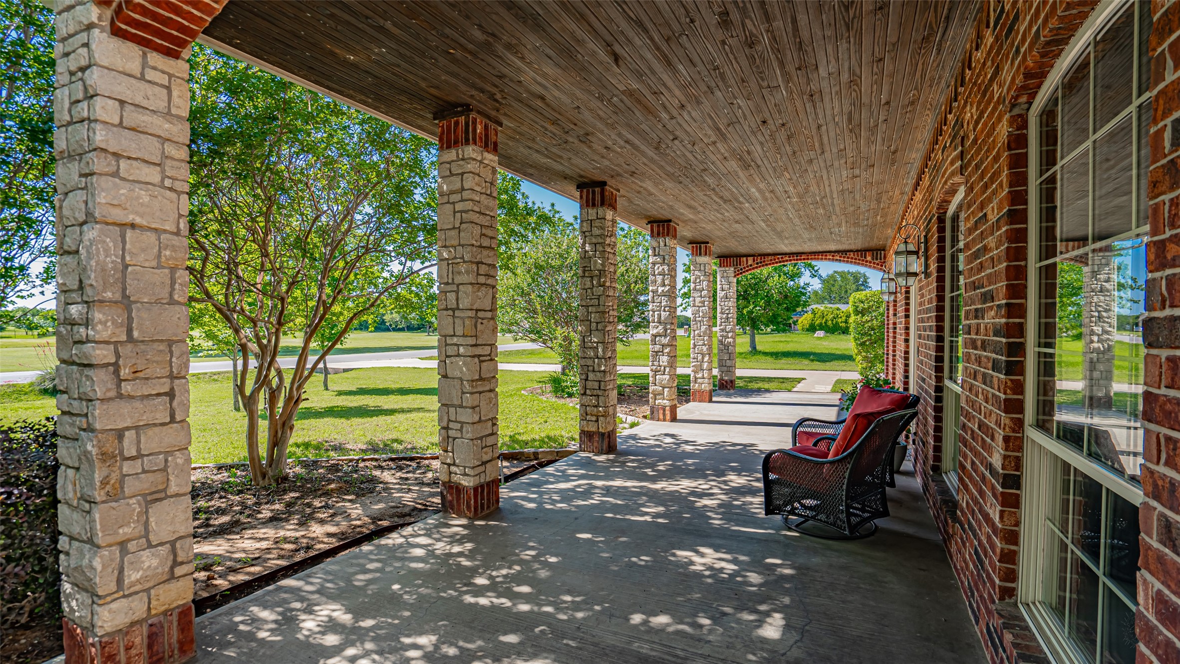 1905 Yucatan Drive Granbury TX 76048