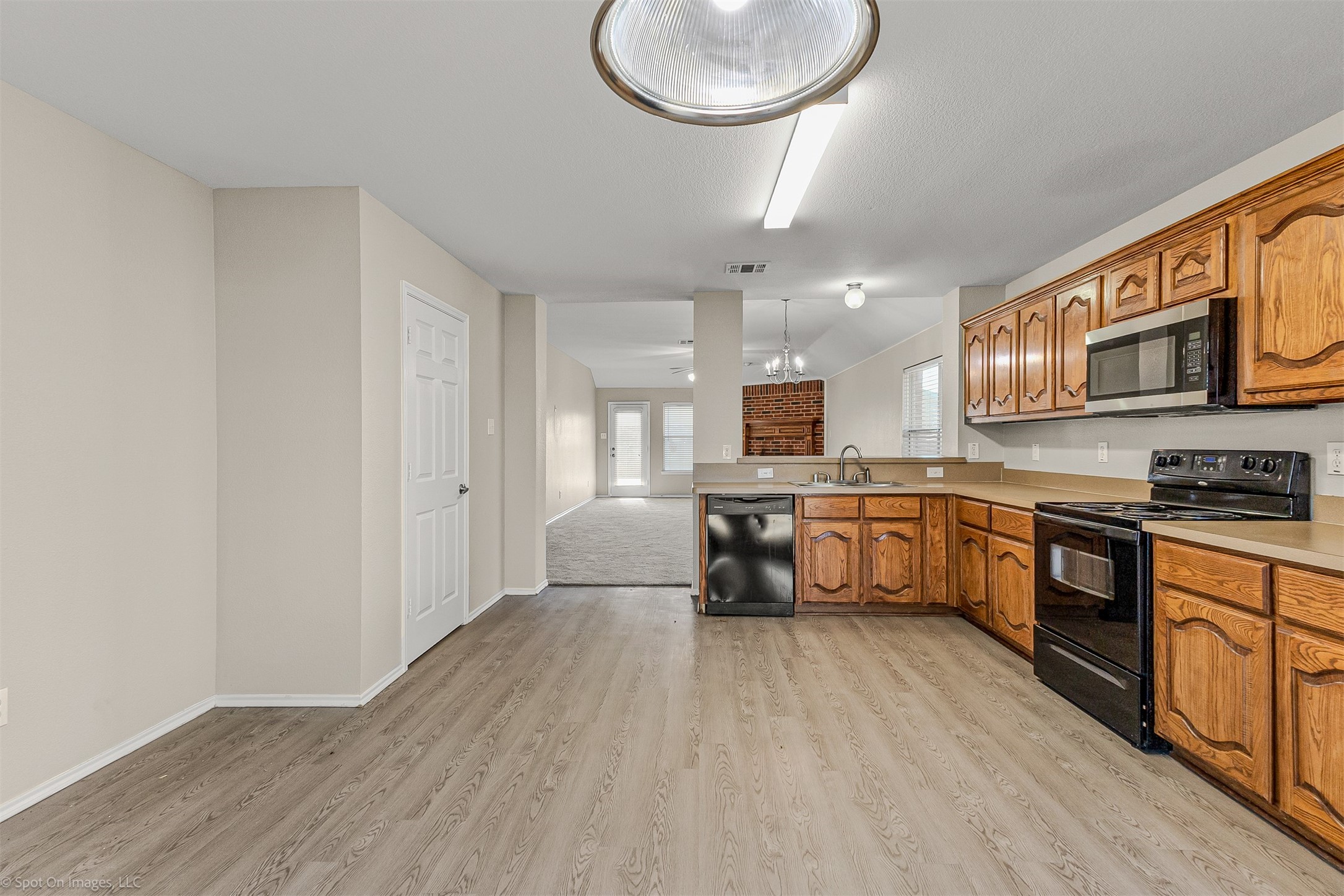 2821 Mockingbird Street Royse City TX 75189