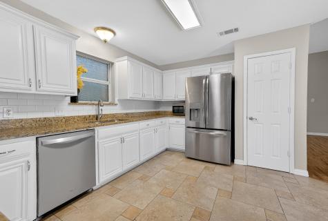 628 Dover Heights Trail Mansfield TX 76063