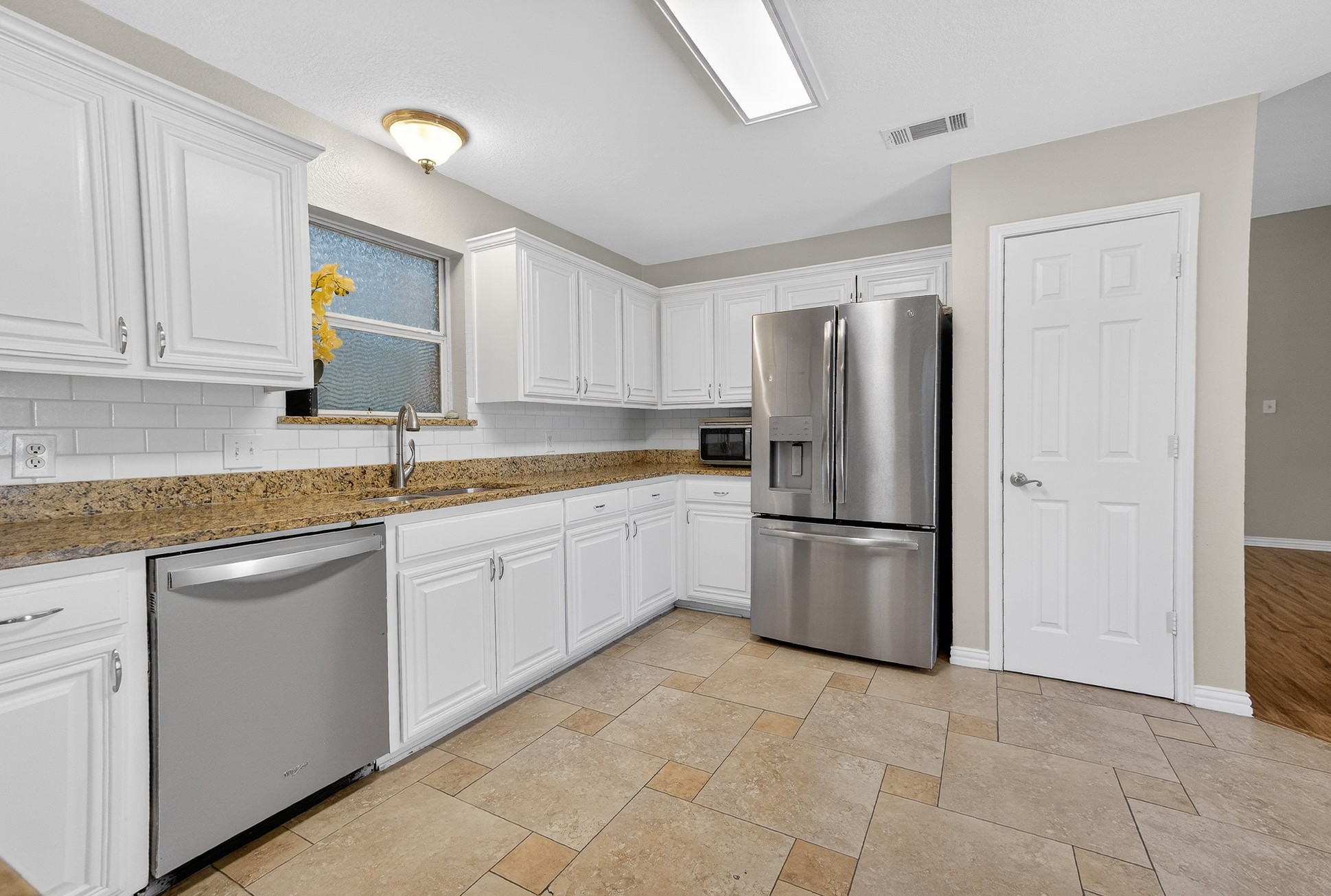 628 Dover Heights Trail Mansfield TX 76063