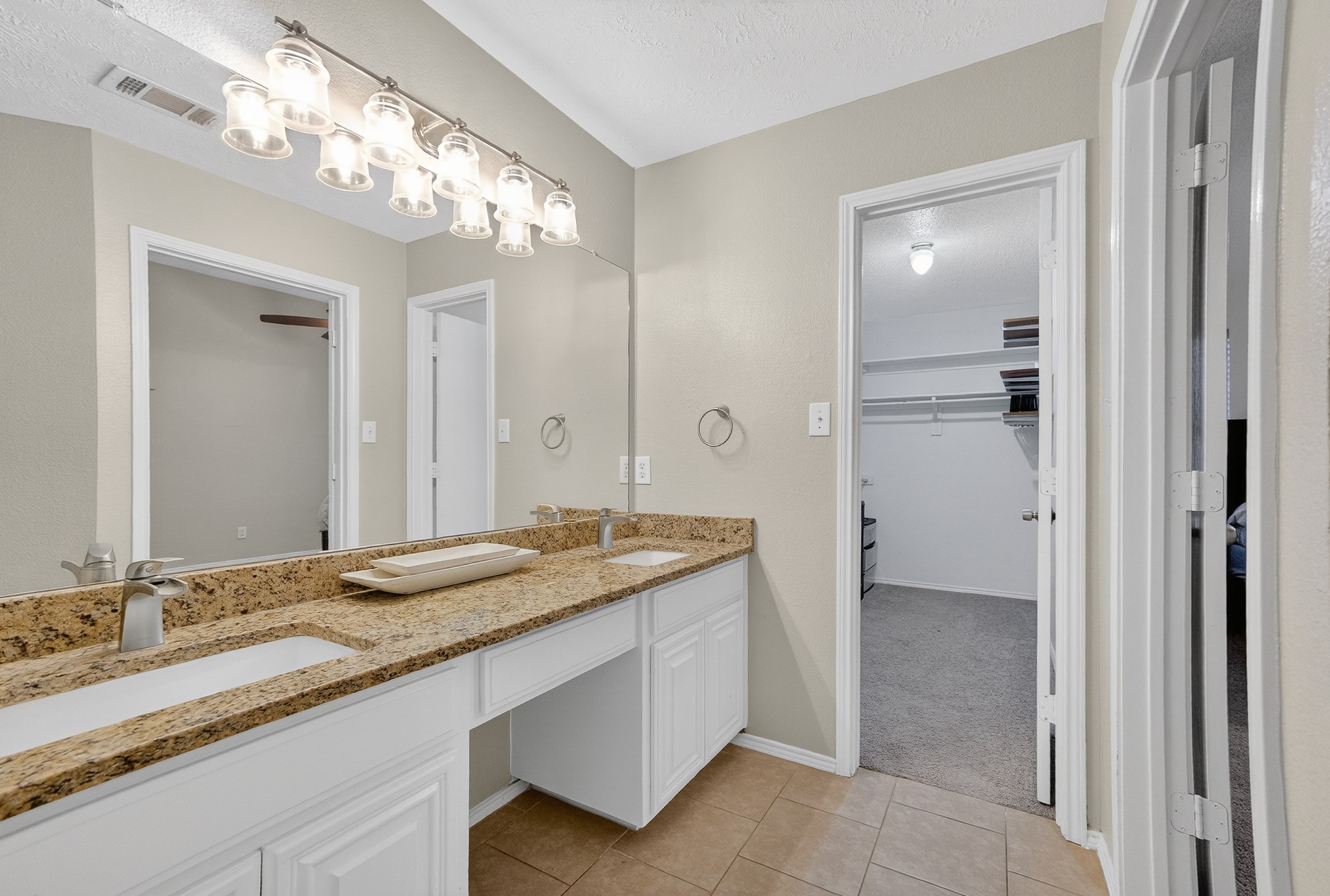 628 Dover Heights Trail Mansfield TX 76063