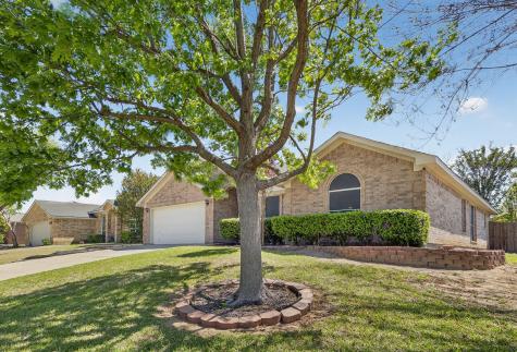 628 Dover Heights Trail Mansfield TX 76063
