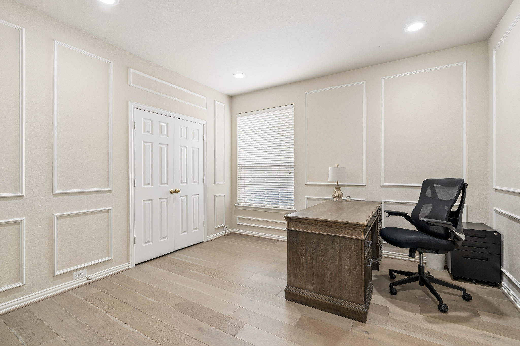 1649 Mcgee Lane Carrollton TX 75010