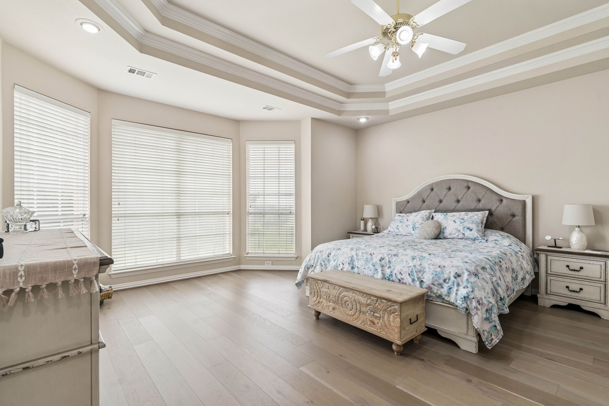 1649 Mcgee Lane Carrollton TX 75010