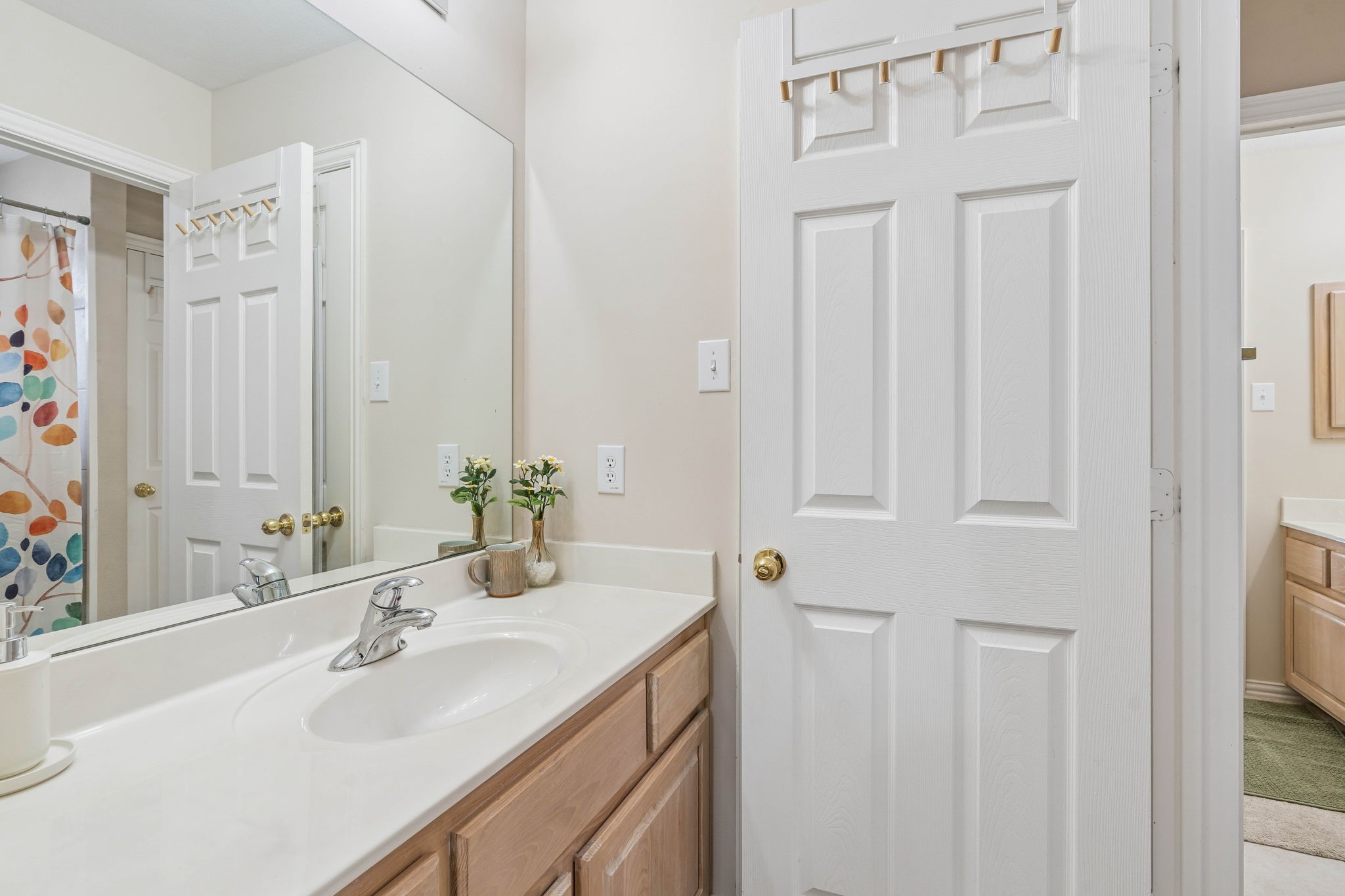 1649 Mcgee Lane Carrollton TX 75010