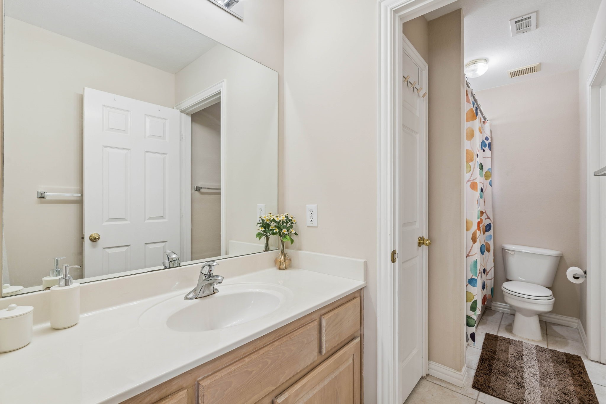 1649 Mcgee Lane Carrollton TX 75010