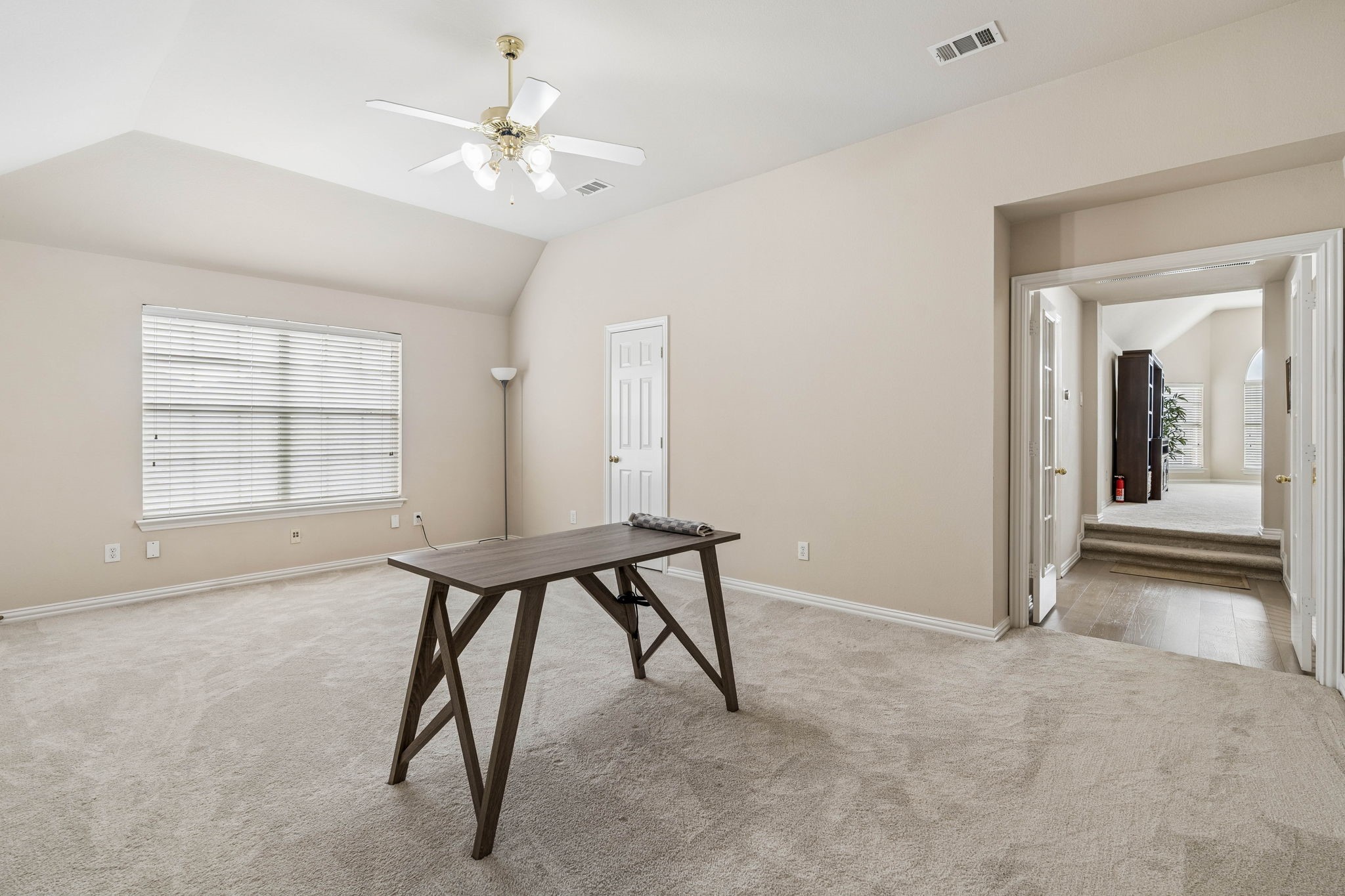 1649 Mcgee Lane Carrollton TX 75010