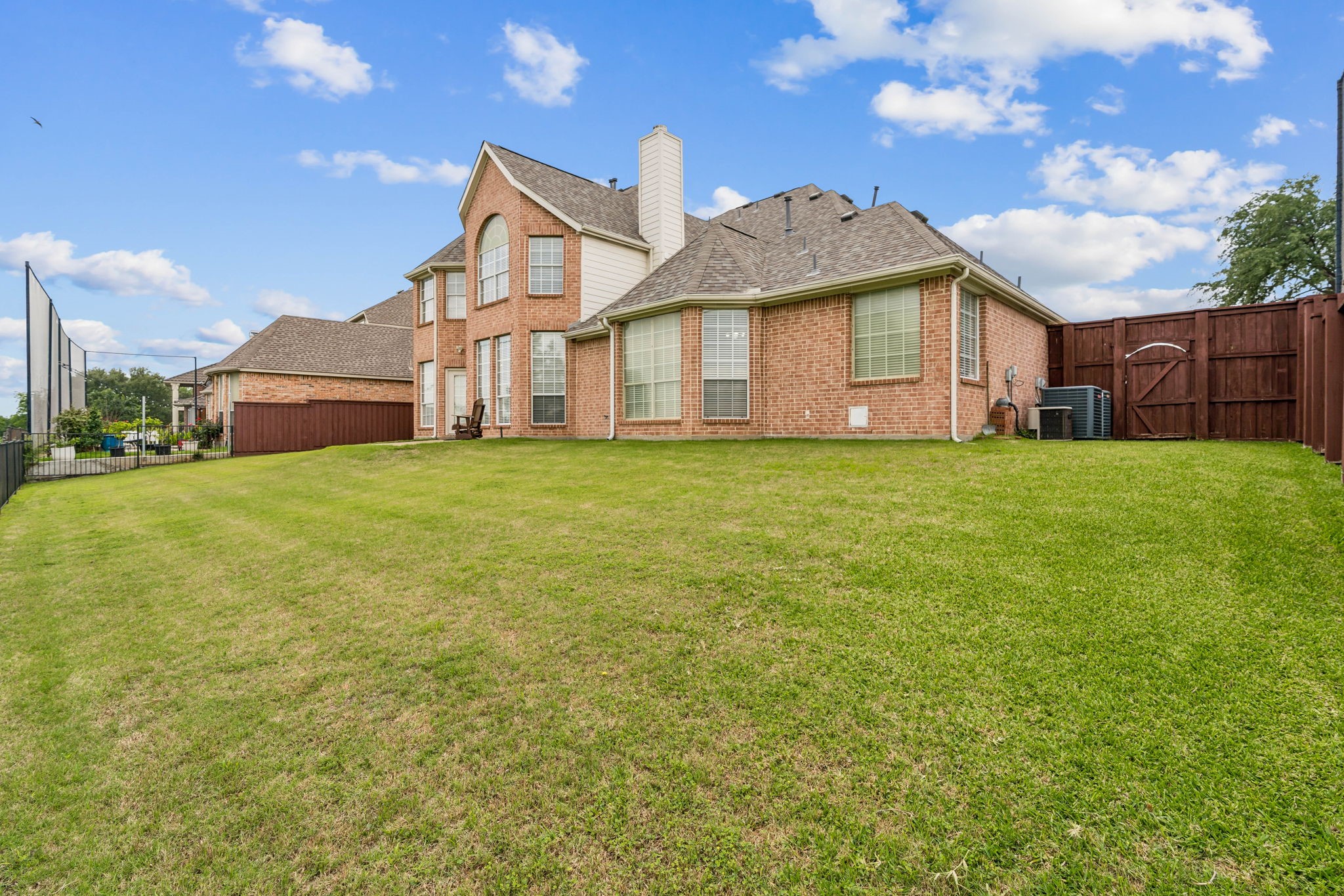 1649 Mcgee Lane Carrollton TX 75010