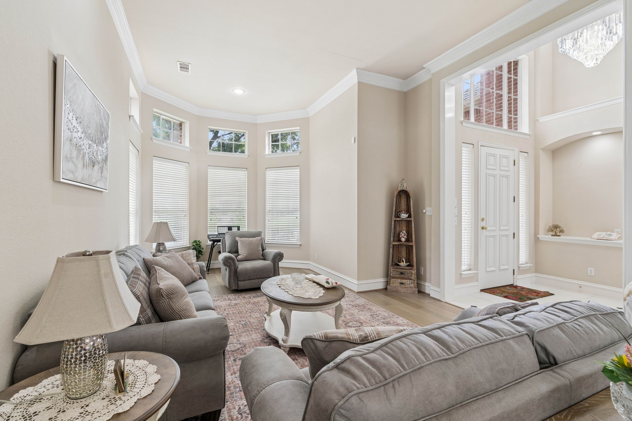 1649 Mcgee Lane Carrollton TX 75010