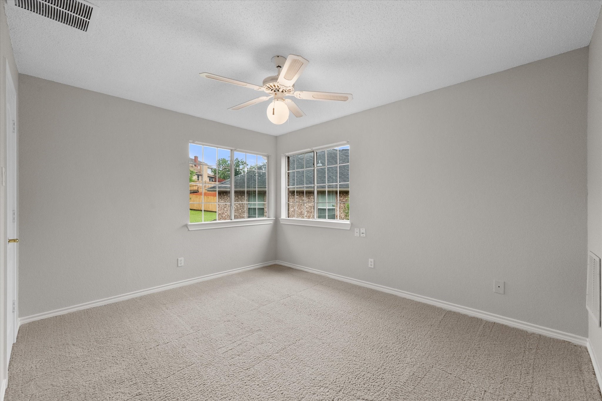 6320 Lake Bluff Drive Dallas TX 75249