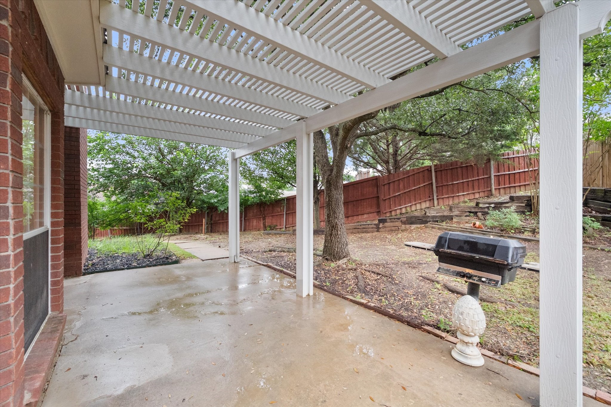 6320 Lake Bluff Drive Dallas TX 75249