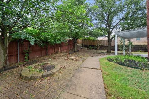 6320 Lake Bluff Drive Dallas TX 75249