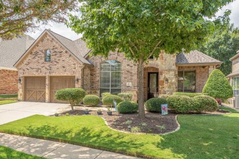 2031 Meadows Avenue Lantana TX 76226