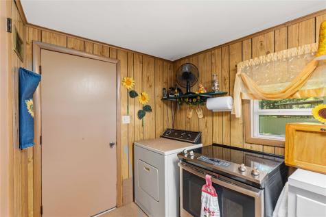 641 S Lamar Street De Leon TX 76444
