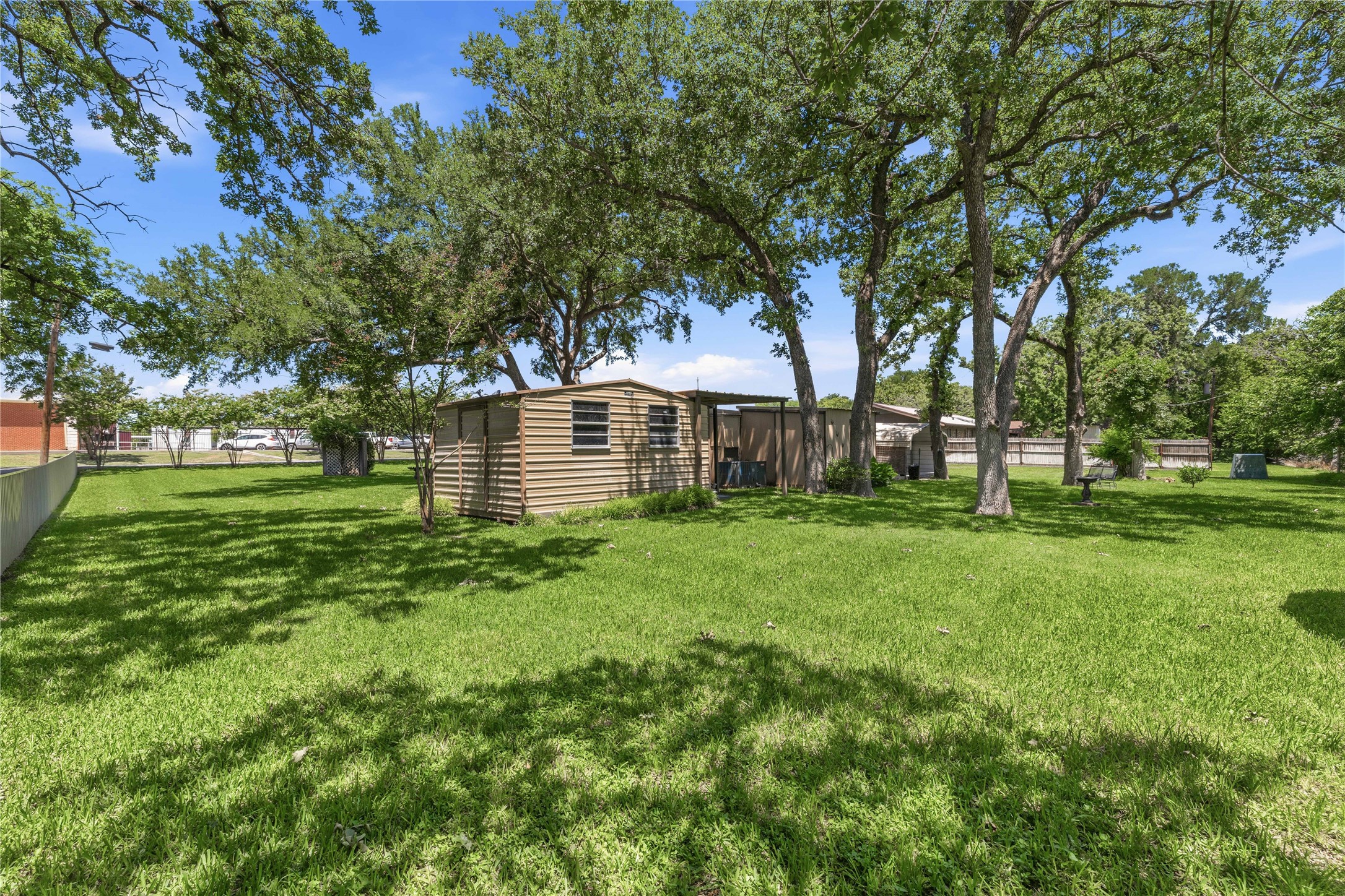 641 S Lamar Street De Leon TX 76444
