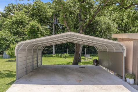 641 S Lamar Street De Leon TX 76444