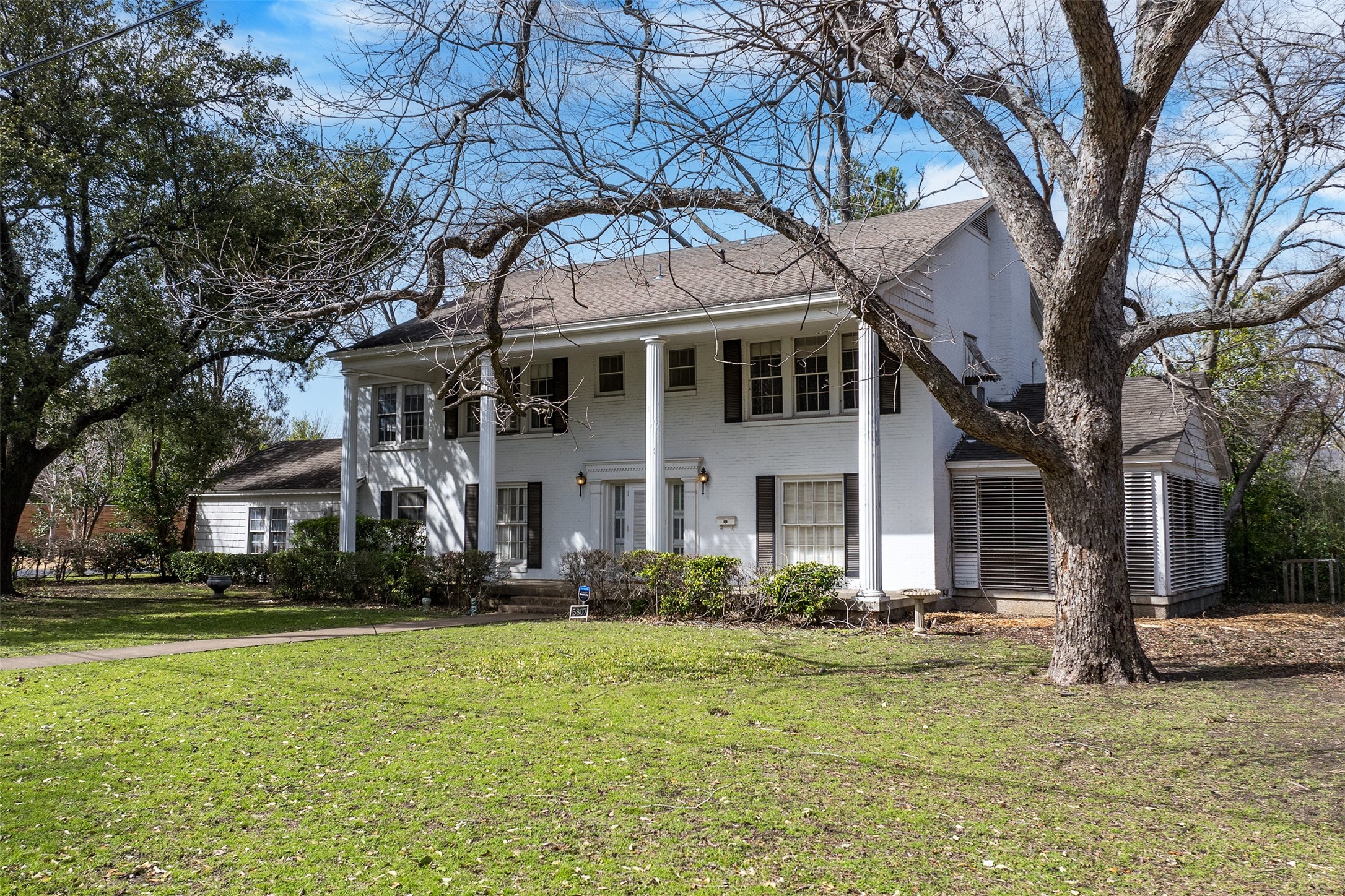 5807 Lupton Drive Dallas TX 75225