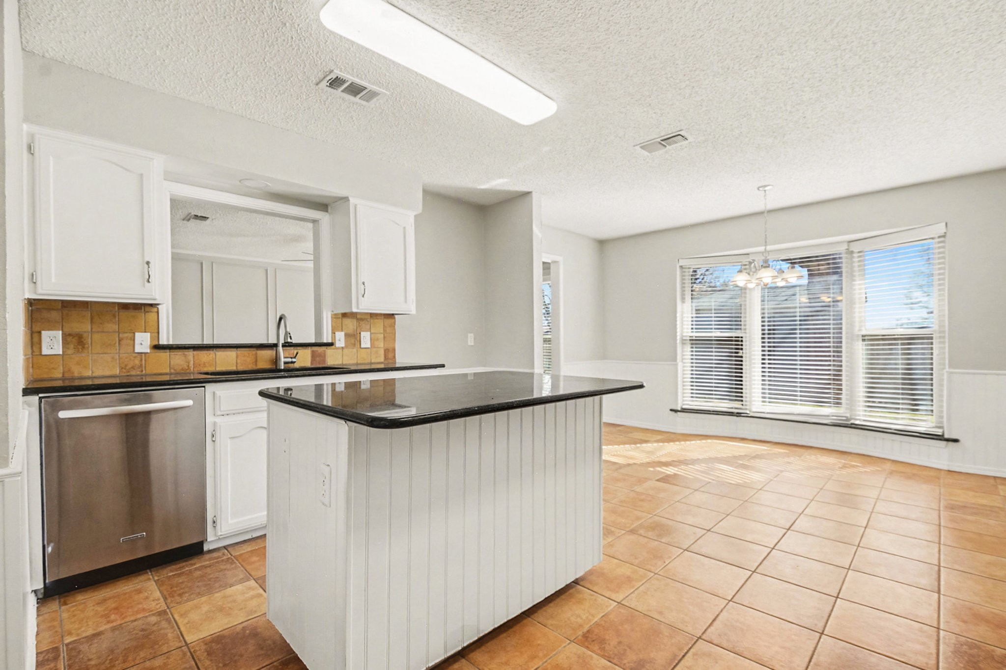 2109 Oakmeadow Street Bedford TX 76021