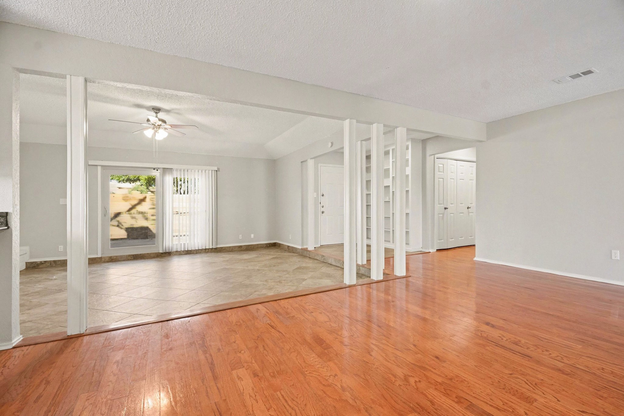 2109 Oakmeadow Street Bedford TX 76021