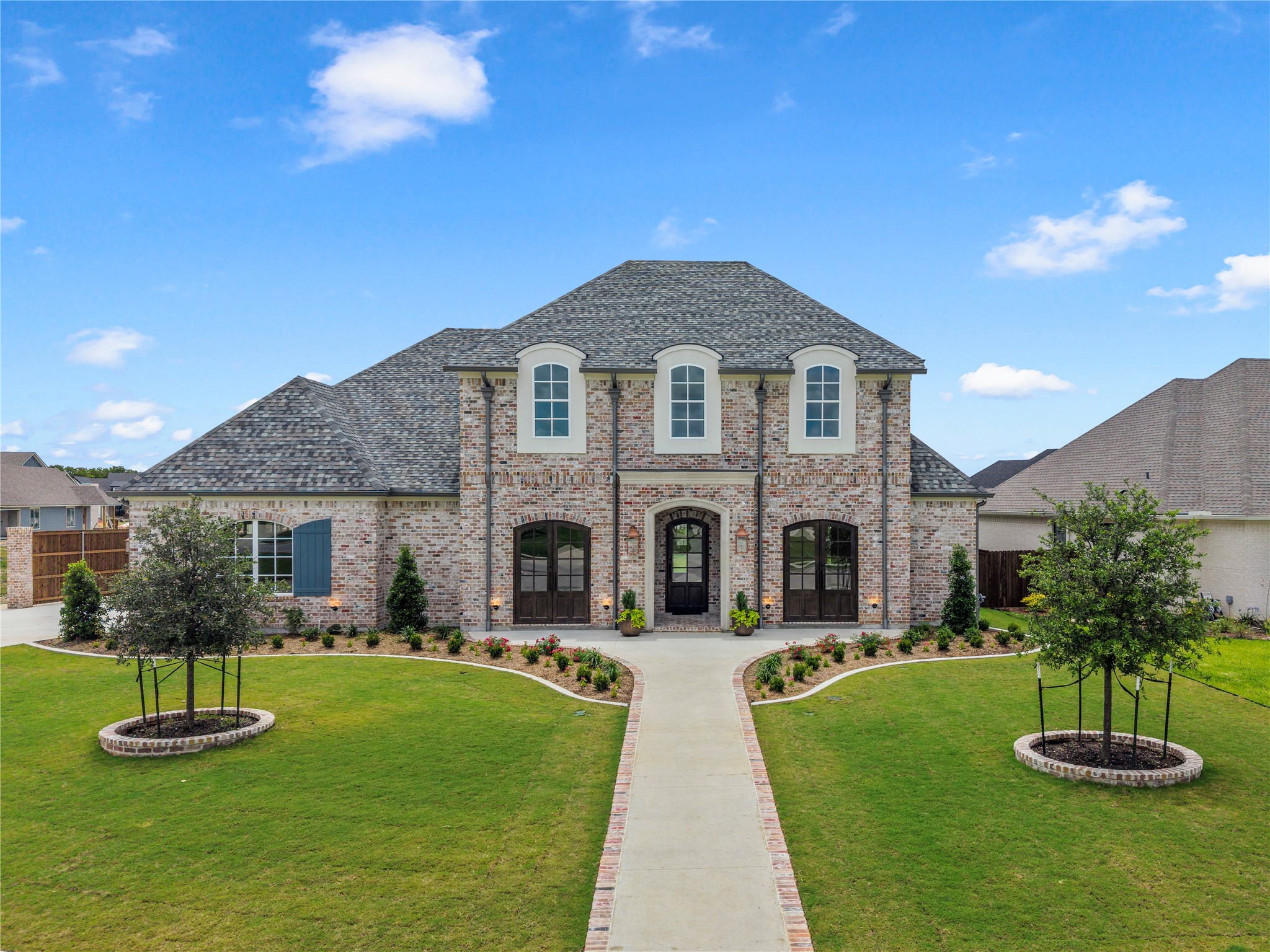 1012 Roses Run Mcgregor TX 76657