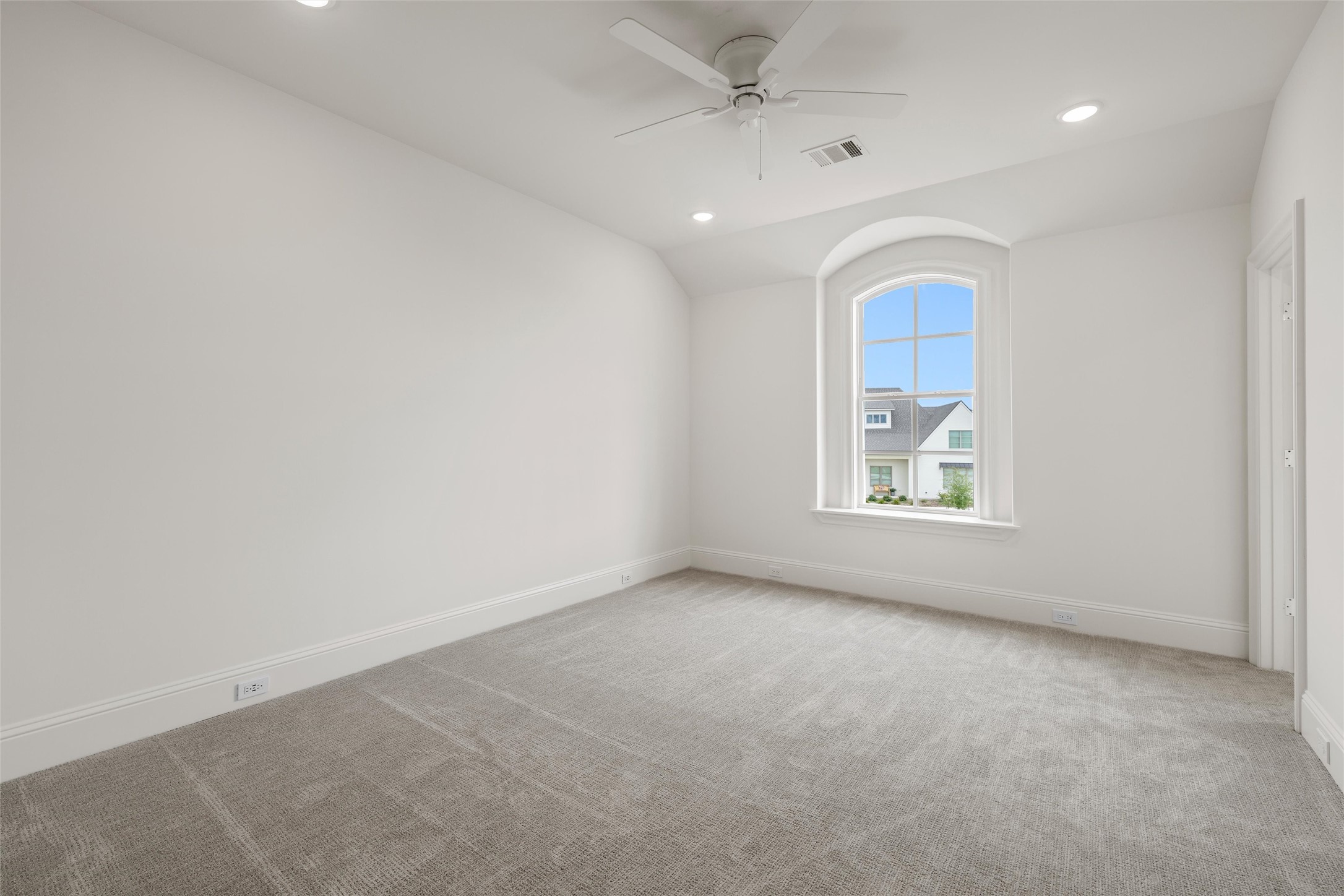 1012 Roses Run Mcgregor TX 76657