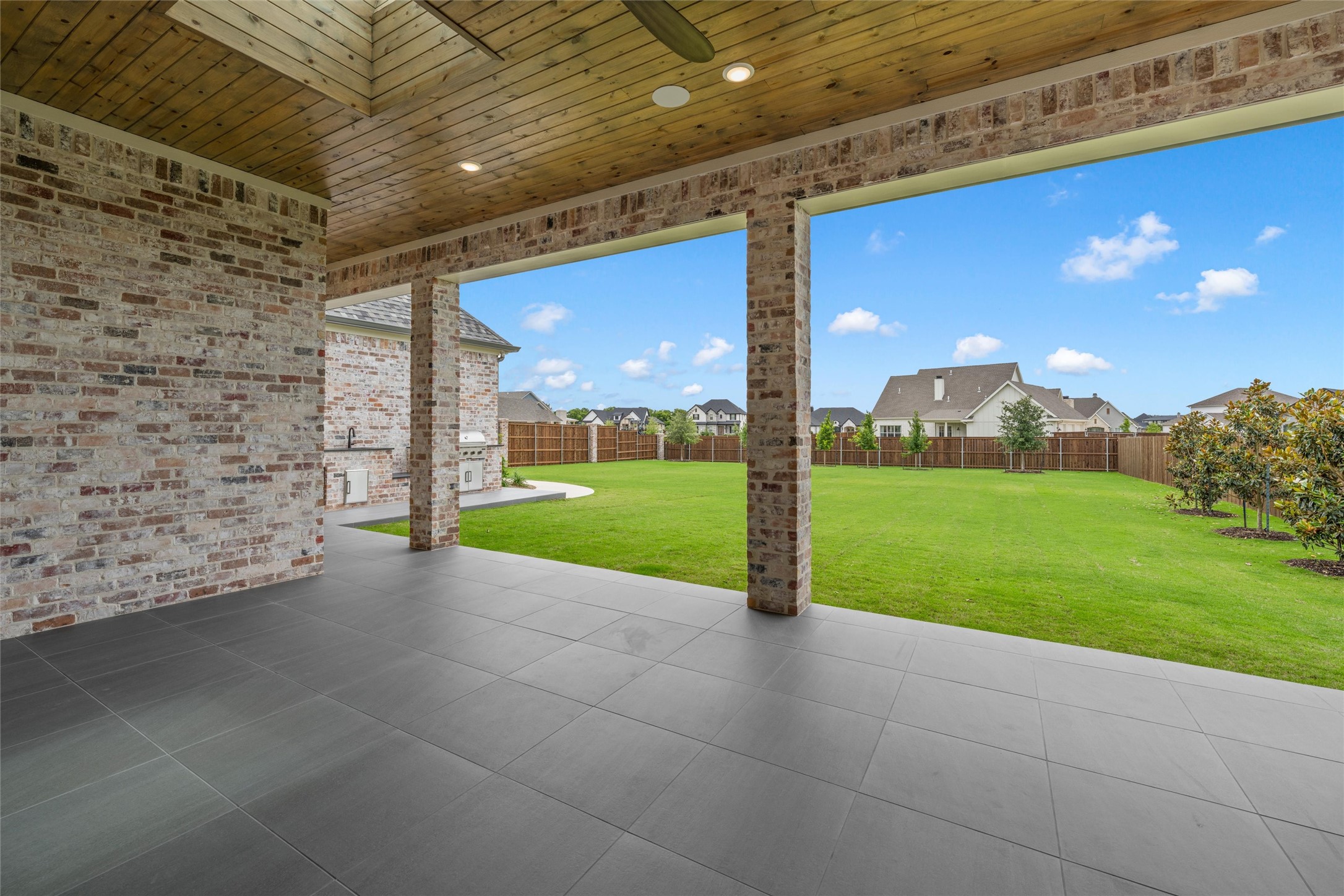 1012 Roses Run Mcgregor TX 76657