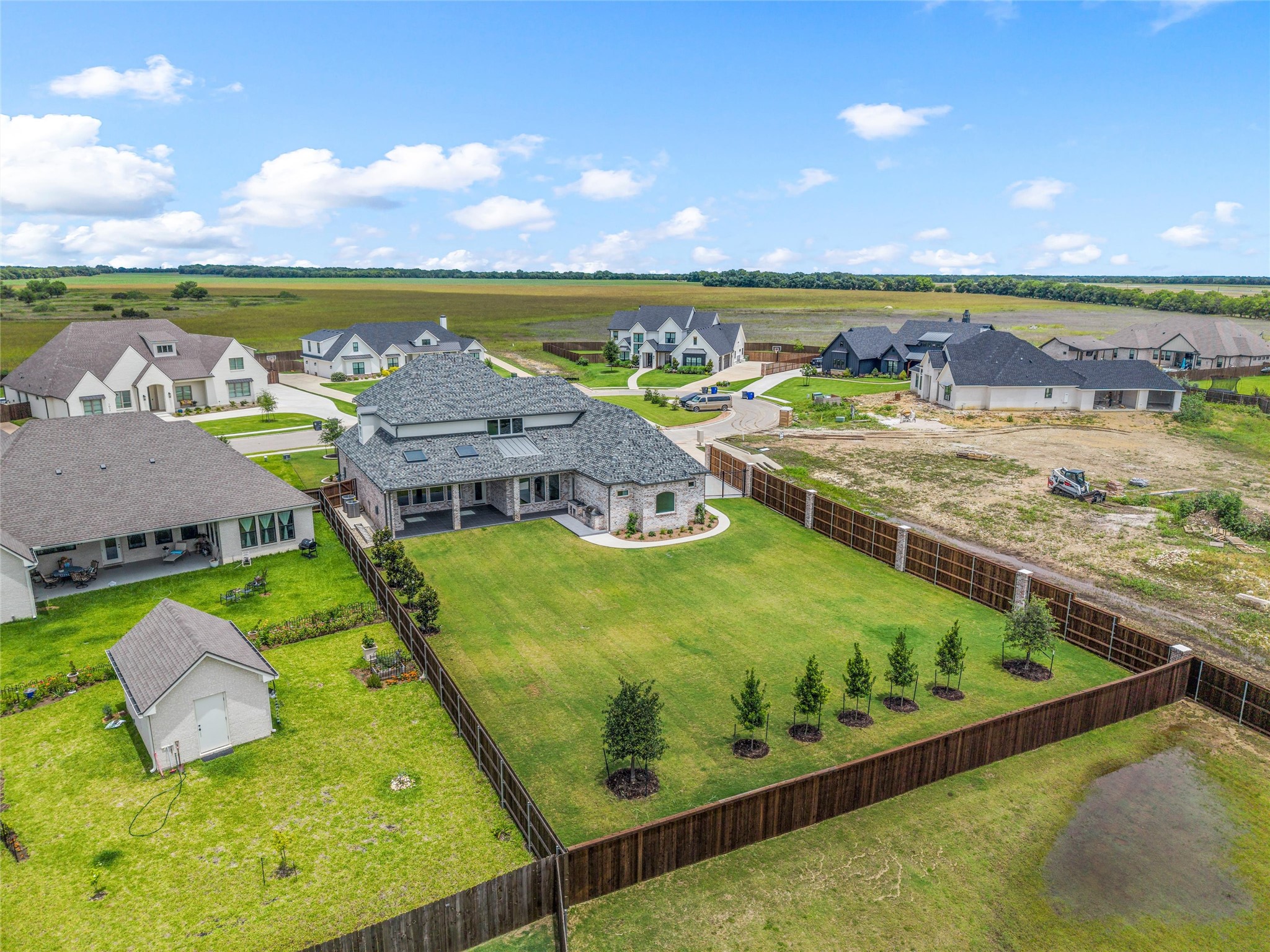 1012 Roses Run Mcgregor TX 76657