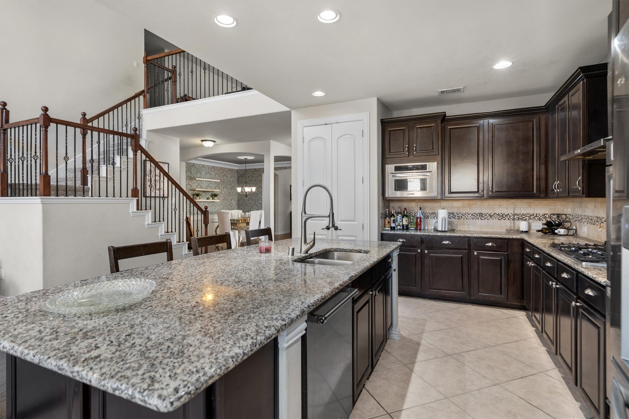 7280 Cana Grand Prairie TX 75054